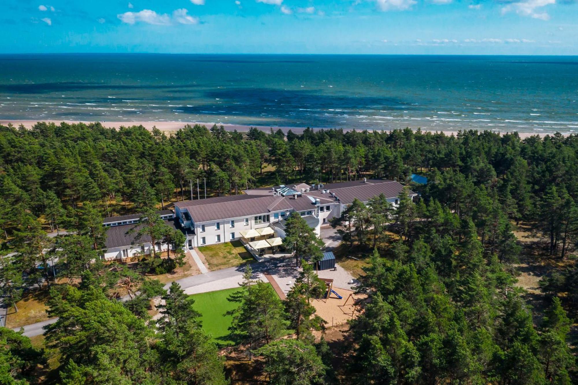 Saaremaa Rannahotell ' Beach Hotel Mandjala Bagian luar foto
