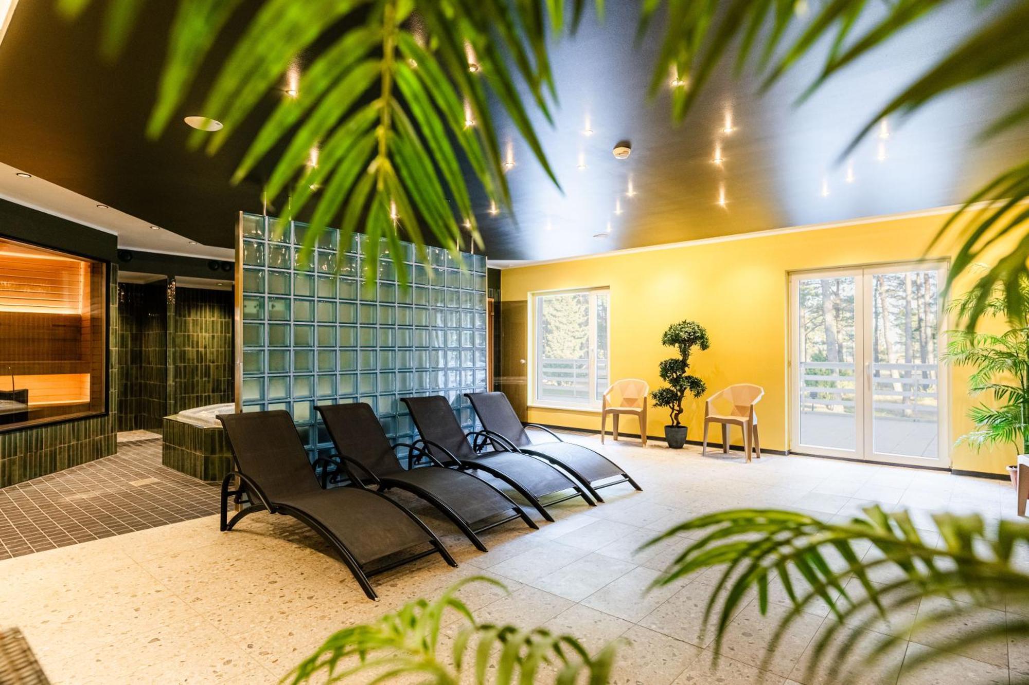 Saaremaa Rannahotell ' Beach Hotel Mandjala Bagian luar foto