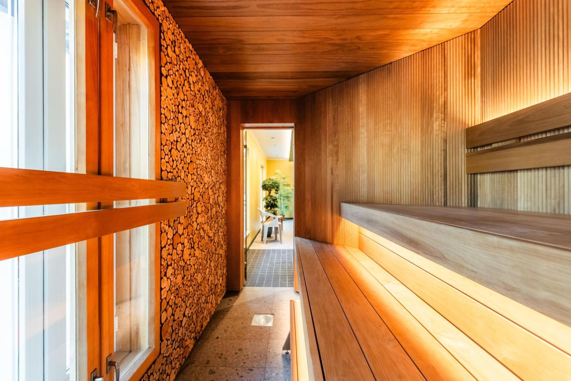Saaremaa Rannahotell ' Beach Hotel Mandjala Bagian luar foto