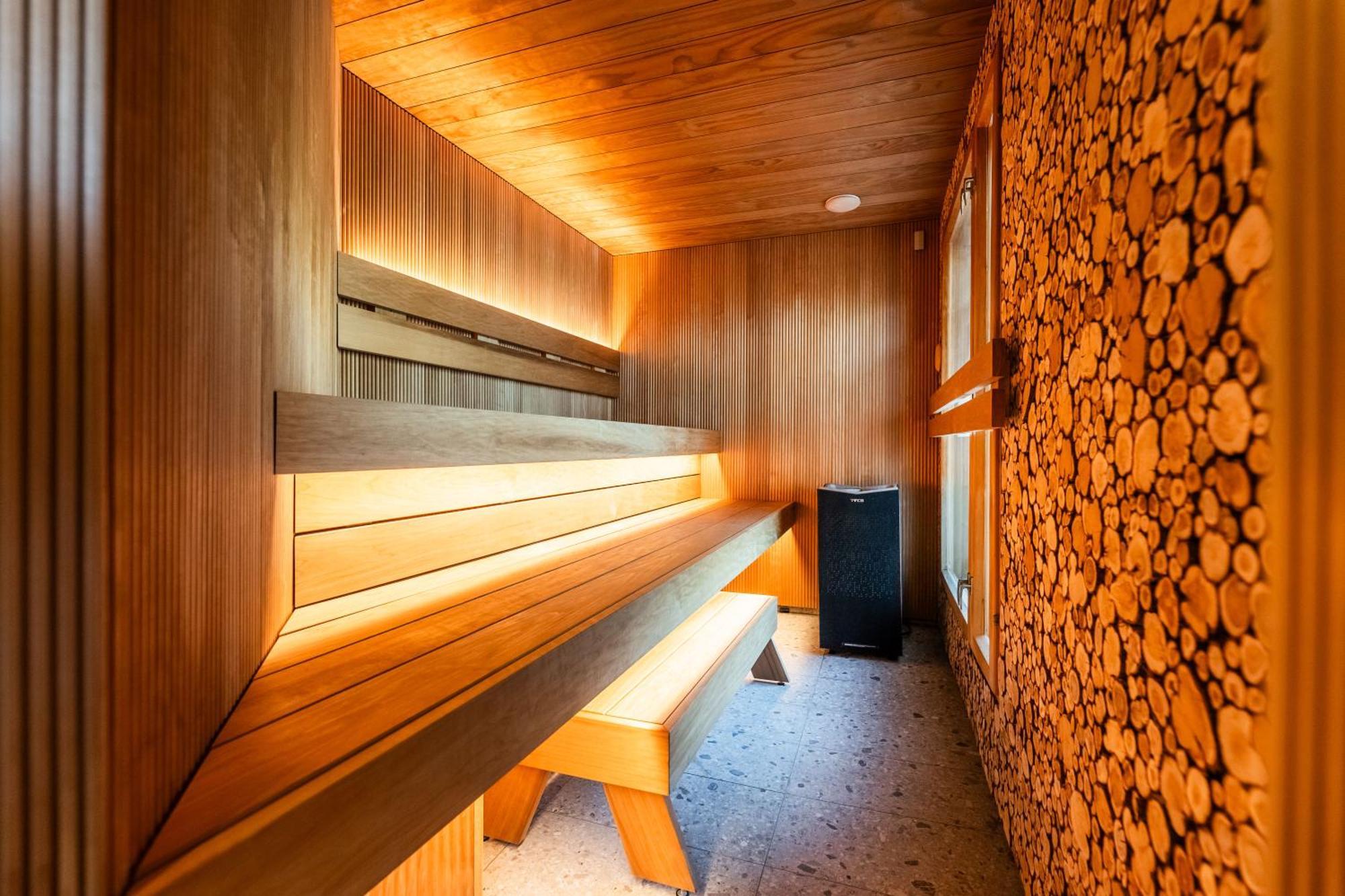 Saaremaa Rannahotell ' Beach Hotel Mandjala Bagian luar foto