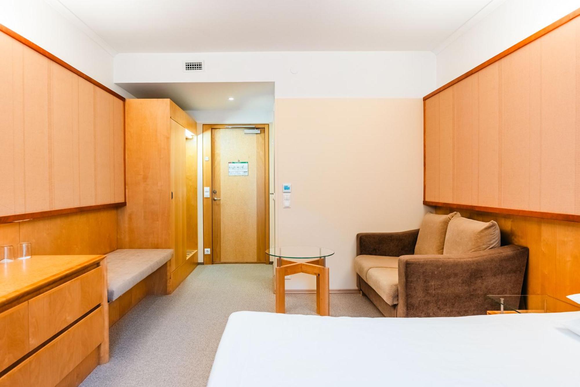 Saaremaa Rannahotell ' Beach Hotel Mandjala Bagian luar foto